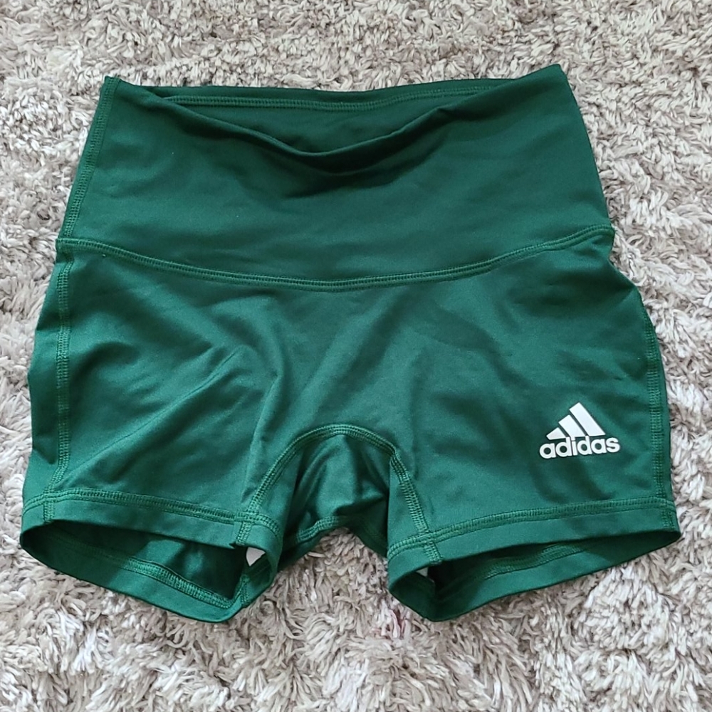 Athletic shorts